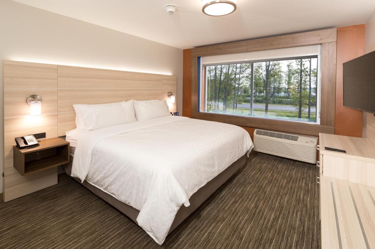 Holiday Inn Express Hotel & Suites Bay City By Ihg Eksteriør bilde