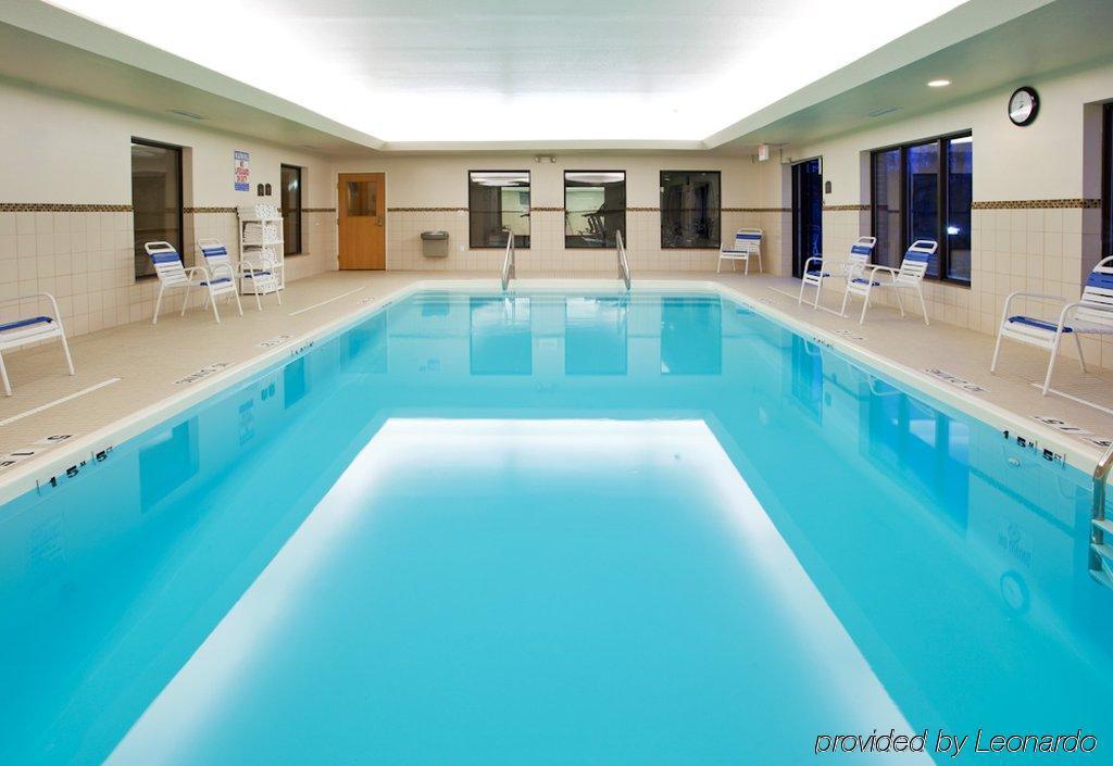 Holiday Inn Express Hotel & Suites Bay City By Ihg Eksteriør bilde