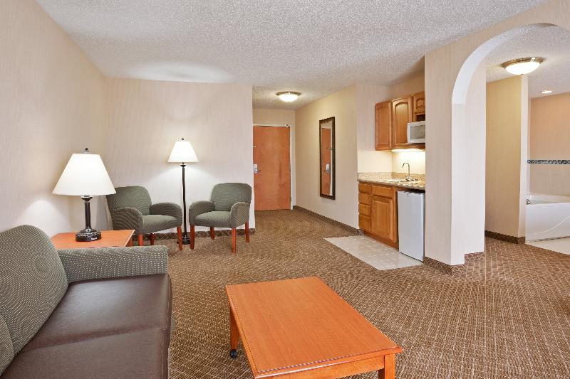 Holiday Inn Express Hotel & Suites Bay City By Ihg Eksteriør bilde